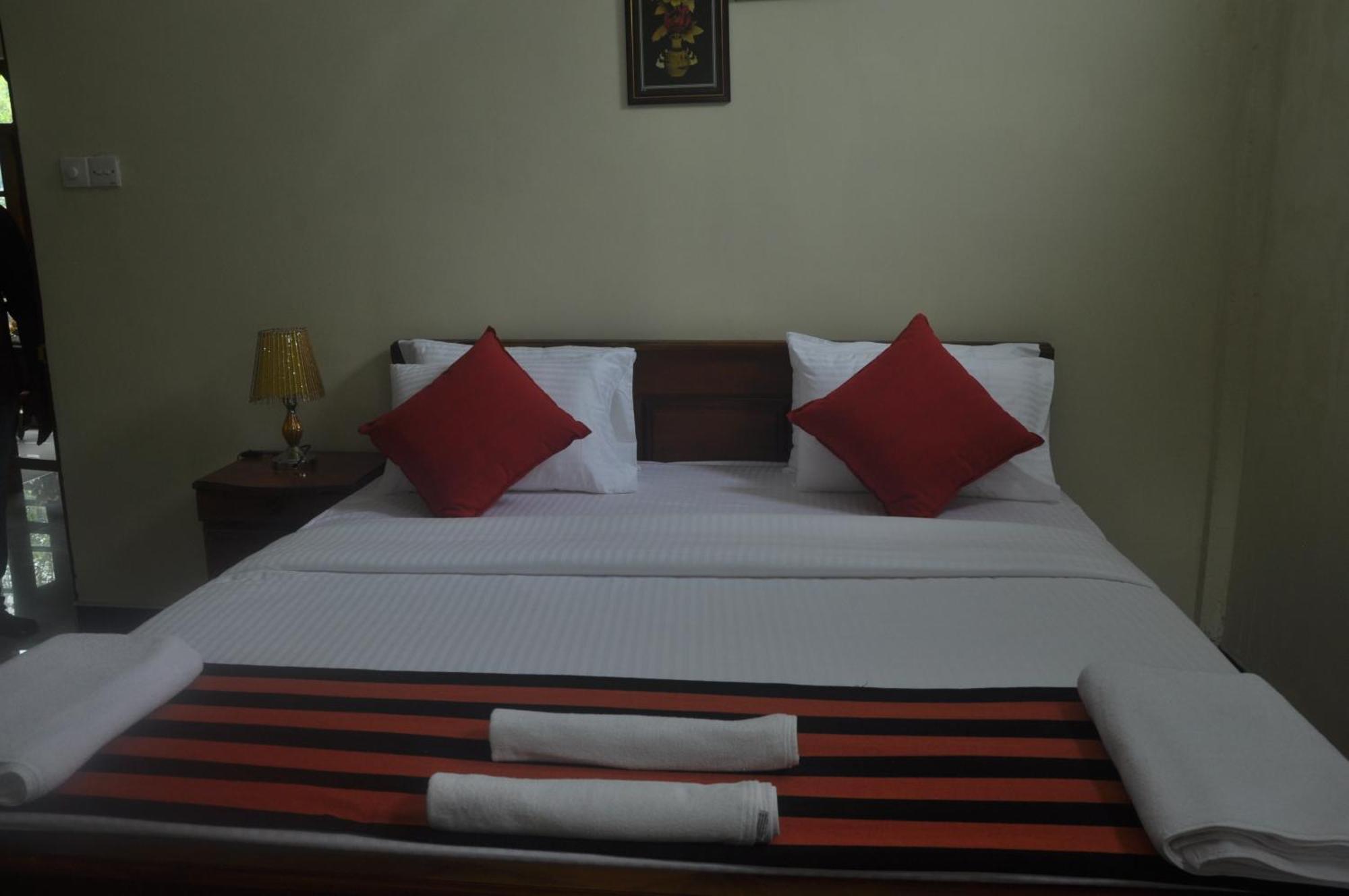 The Max Villa Negombo Exteriér fotografie